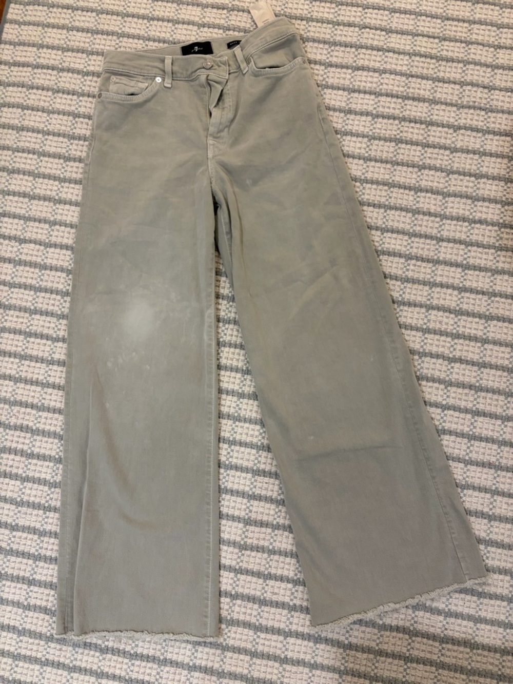 7 For All Mankind Lotta Cropped Jeans in “Left Hand Palm”